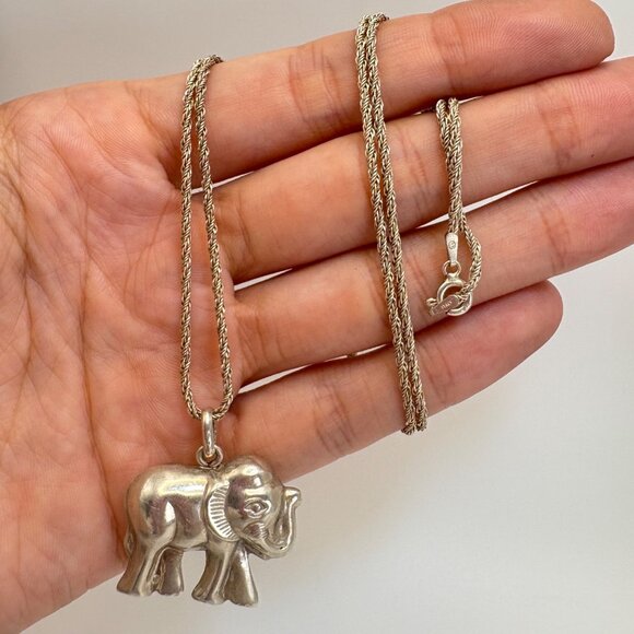 Sterling Silver 925 Elephant Three Dimensional Pendant Necklace Size 24" Length - Picture 9 of 14